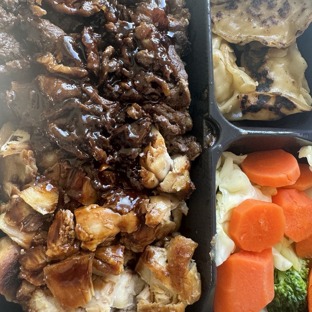 WaBa Chicken & Steak Plate WaBa Chicken & Steak Plate