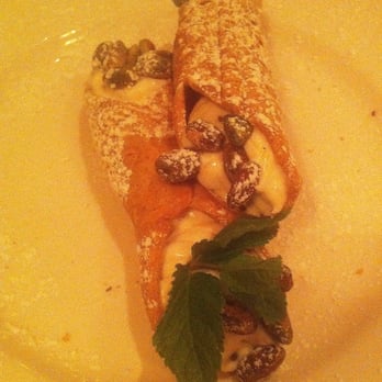 Becco - Cannolis - Italian Near Me - New York, New York