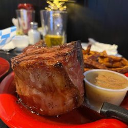Tolly's Gastropub - Applewood smoked pork chop