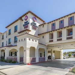 Best Western Plus Temecula Wine Country Hotel & Suites - Exterior