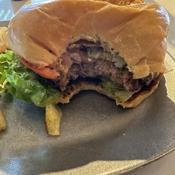 Village Burger Bar - Cheese burger - Burgers Near Me - Dallas, Texas Village Burger Bar - Cheese burger - Burgers Near Me - Dallas, Texas