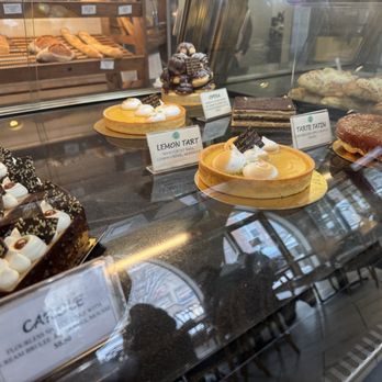 Manuel Latruwe - Bakeries Near Me - Calgary, Alberta