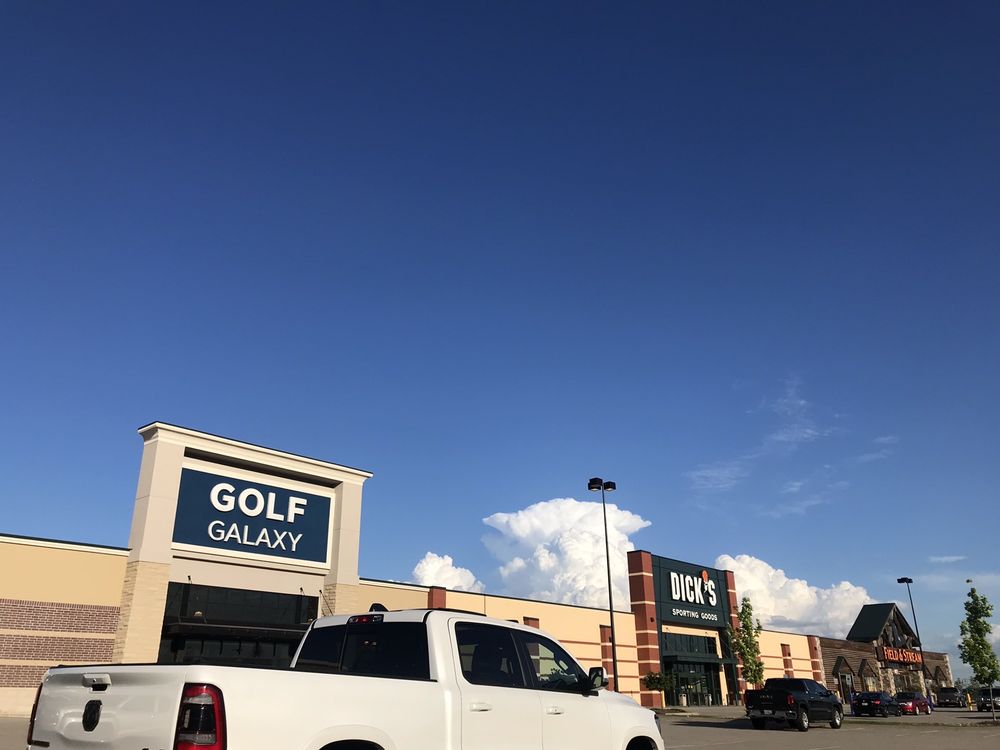 DICK’S SPORTING GOODS Updated June 2024 12 Photos 320 W Kimberly