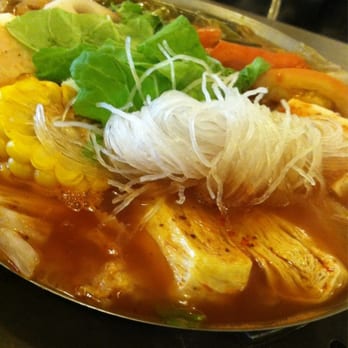 Boiling Point - Veggie Tomato Hot Pot with Beef Broth - Taiwanese Near Me - Gardena, California Boiling Point - Veggie Tomato Hot Pot with Beef Broth - Taiwanese Near Me - Gardena, California