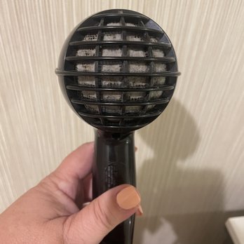 Fogcatcher Inn - Hairdryer so full of lint it's a fire hazard - Hotels Near Me - Cambria, California Fogcatcher Inn - Hairdryer so full of lint it's a fire hazard - Hotels Near Me - Cambria, California