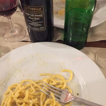 Da Francesco - Cacio e Pepe, tasty. - Italian Near Me - Rome, RM Da Francesco - Cacio e Pepe, tasty. - Italian Near Me - Rome, RM