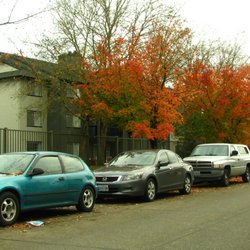 Clackamas County - There is sort of an apartment jungle north of Clackamas Town Center.  The mall is at the signal seen at the end of this street.