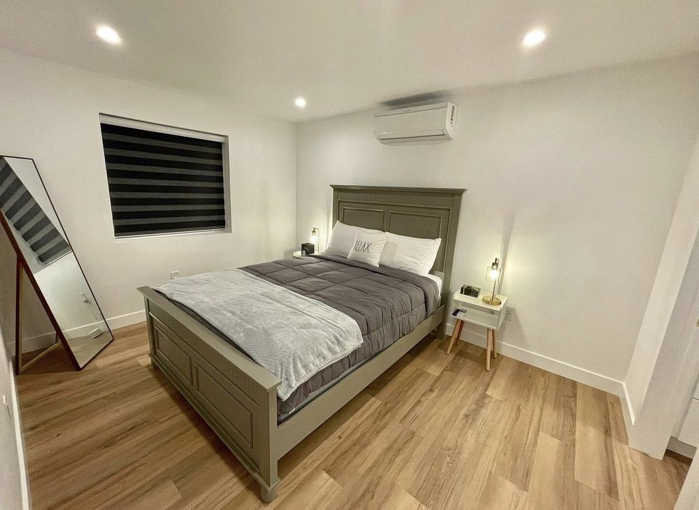 Slide of Lake House Builders