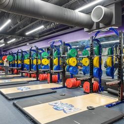 Crunch Fitness - Marietta