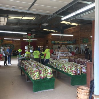 Justus Orchard - Fruits & Veggies Near Me - Hendersonville, North Carolina
