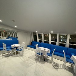 Diplomat Restaurant - Interior