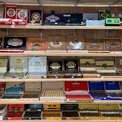 Smoke World - From My fathers, Rocky Patel, Ashton, Arturo Fuentes to Nub and Camacho tells us what your craving and we'll have it on the shelf for you.