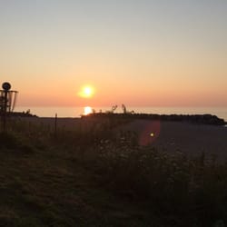Sims Park Disc Golf Course - Sunset frisbee!