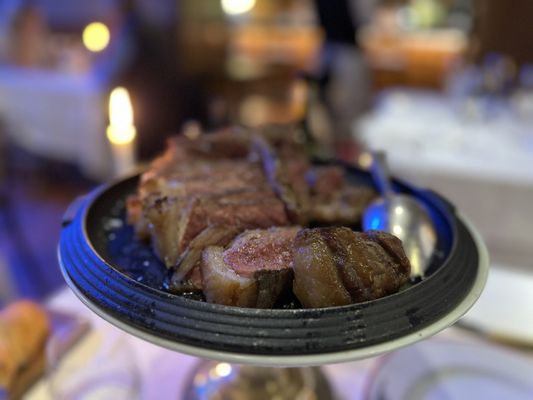 Regina Bistecca by null