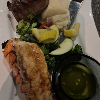 Bibas Courtyard Grill - Filet Mignon and lobster tail - American Near Me - Honolulu, Hawaii Bibas Courtyard Grill - Filet Mignon and lobster tail - American Near Me - Honolulu, Hawaii