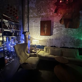 Notsuoh - First floor - Bars Near Me - Houston, Texas Notsuoh - First floor - Bars Near Me - Houston, Texas
