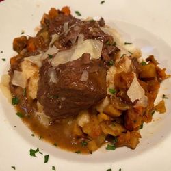 TC's Restaurant - Braised Beef Short Rib