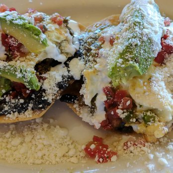 Eat Chow - Yummy tostada - Breakfast & Brunch Near Me - Costa Mesa, California Eat Chow - Yummy tostada - Breakfast & Brunch Near Me - Costa Mesa, California