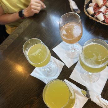 Jay Berry's Cafe - Mimosa time! - Breakfast & Brunch Near Me - Renton, Washington