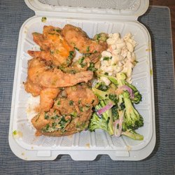 Blowfish Poké Hawaiian Grill - Restaurant Clarksville