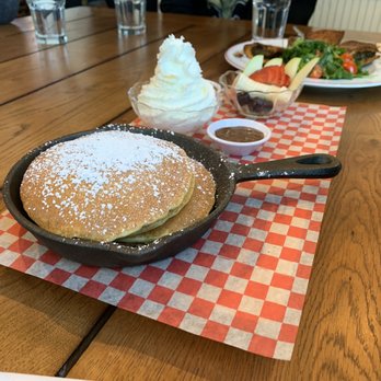 Cafe Landwer - Pancakes - Cafes Near Me - Brighton, Massachusetts