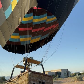Air Carriage - Taking off - Hot Air Balloons Near Me Air Carriage - Taking off - Hot Air Balloons Near Me
