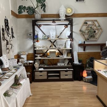 Meadow’s Crystals - Entry displays - Spiritual Shop Near Me - Lehi, Utah