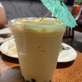 Golden Gate Pho - Mango smoothie w/boba - Vietnamese Near Me - Oakley, California