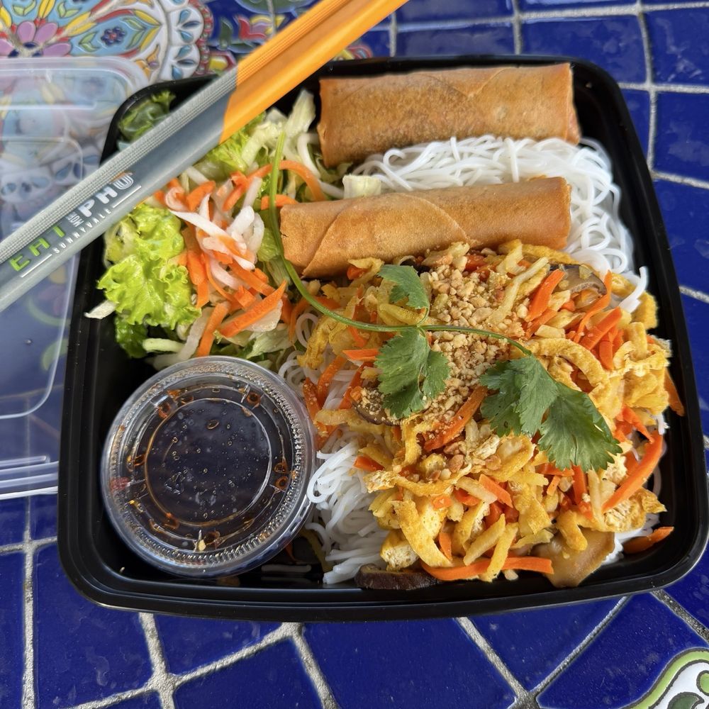 Vegetarian Bun Yum! Vegetarian Bun Yum!