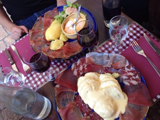 Chez le Gaulois by null