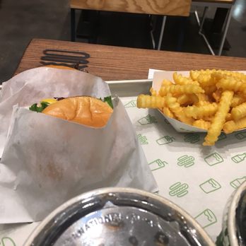 Shake Shack Third Ward - Burgers Near Me - Milwaukee, Wisconsin