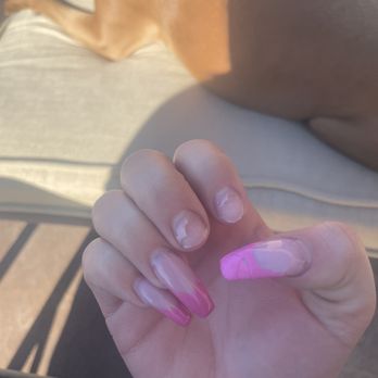 Vien Nails & Spa - Shitty acrylic nails - Nail Salons Near Me - Phoenix, Arizona