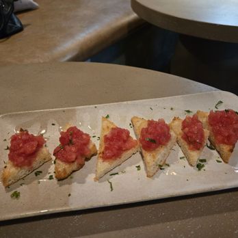 Pour Destino - Pan con tomato - Tapas Bars Near Me - Elmhurst, Illinois