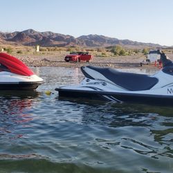 Lake Mead Personal Water Craft Beach