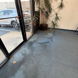 Budget Rent A Car - Entrance