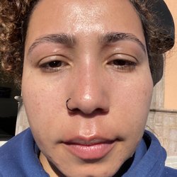 Aisha's Salon & Spa - Upper lip brow