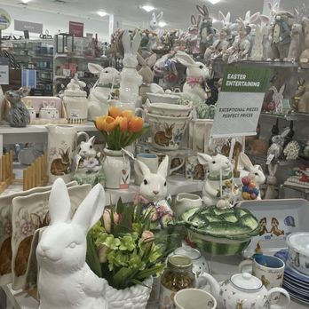 Homegoods - Furniture Stores Near Me - Boca Raton, Florida