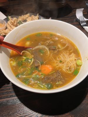 Lá Sen Vietnamese Grill by null