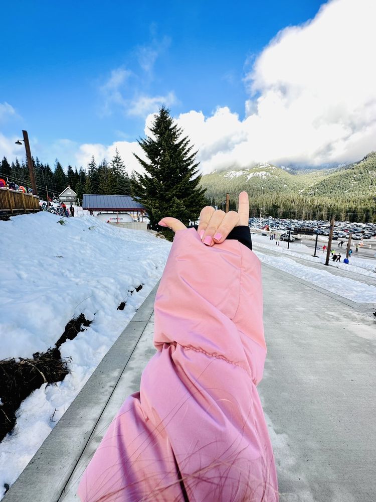 SUMMIT CENTRAL AT SNOQUALMIE Updated October 2024 21 Photos & 26 Reviews 1001 State Rte