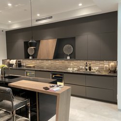 Armadi Design - Kitchen Remodel