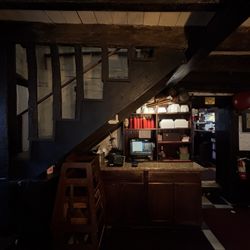 Ye Olde Trail Tavern - Watch your head!