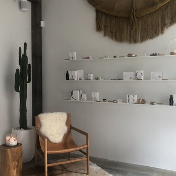 The NOW Massage South Loop - Lobby/waiting room - Massage Therapy Near Me - Chicago, Illinois