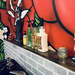 Damm’s Barbershop - Damm's Barbershop