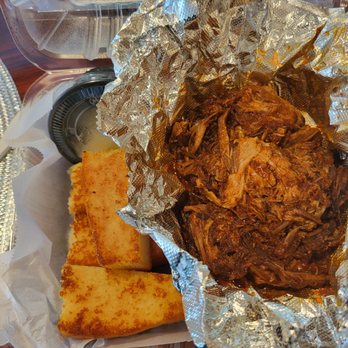 Up In Smoke BBQ - Corn bread and pulled pork - Food Trucks Near Me - Escondido, California Up In Smoke BBQ - Corn bread and pulled pork - Food Trucks Near Me - Escondido, California