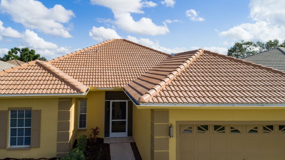 Slide of D.R. Martineau Roofing & Construction