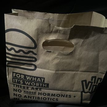 Shake Shack - Step it up with the printed bags Chi pote lay - Coffee & Tea Near Me - North Brunswick, New Jersey