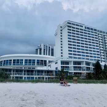 Castle Beach Hotel - Hotels Near Me - Miami Beach, Florida Castle Beach Hotel - Hotels Near Me - Miami Beach, Florida