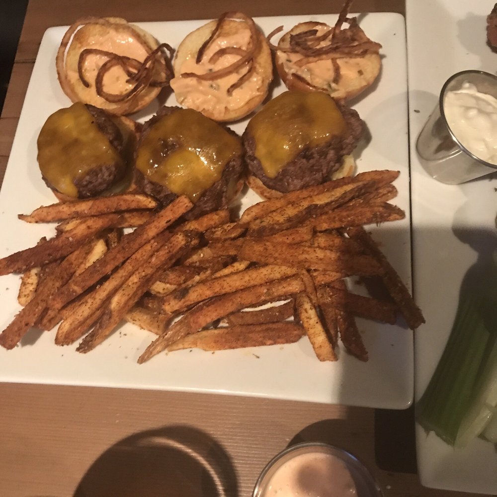 Tapped - Cocktail Bars Near Me - Middletown, New York