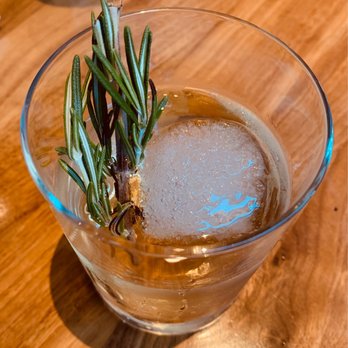 North Italia - WHITE PEACH NEGRONI. Looks pretty but tastes like water. - Italian Near Me - McLean, Virginia North Italia - WHITE PEACH NEGRONI. Looks pretty but tastes like water. - Italian Near Me - McLean, Virginia