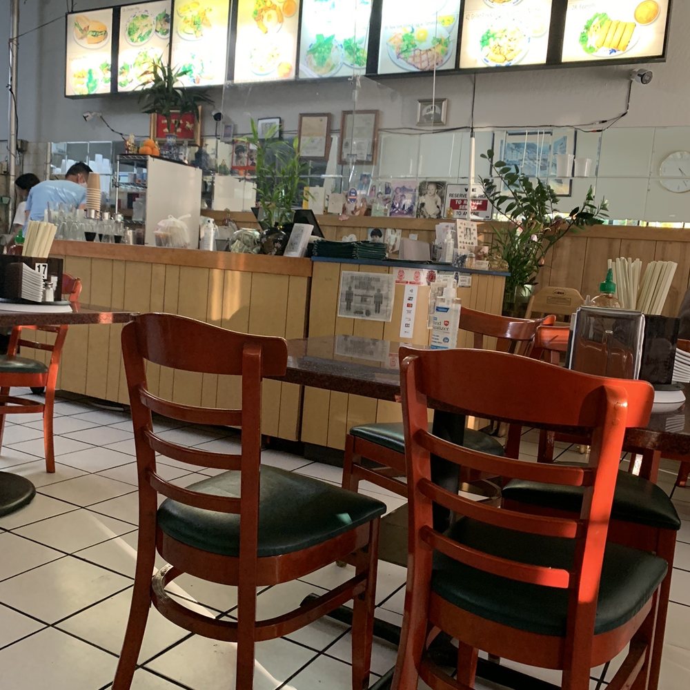 Pho Long Thinh - Inside - Vietnamese Near Me - San Jose, California